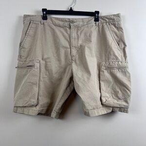 Nike Tan Cargo Pockets Swoosh Logo Cotton Polyester Men’s Shorts 40
